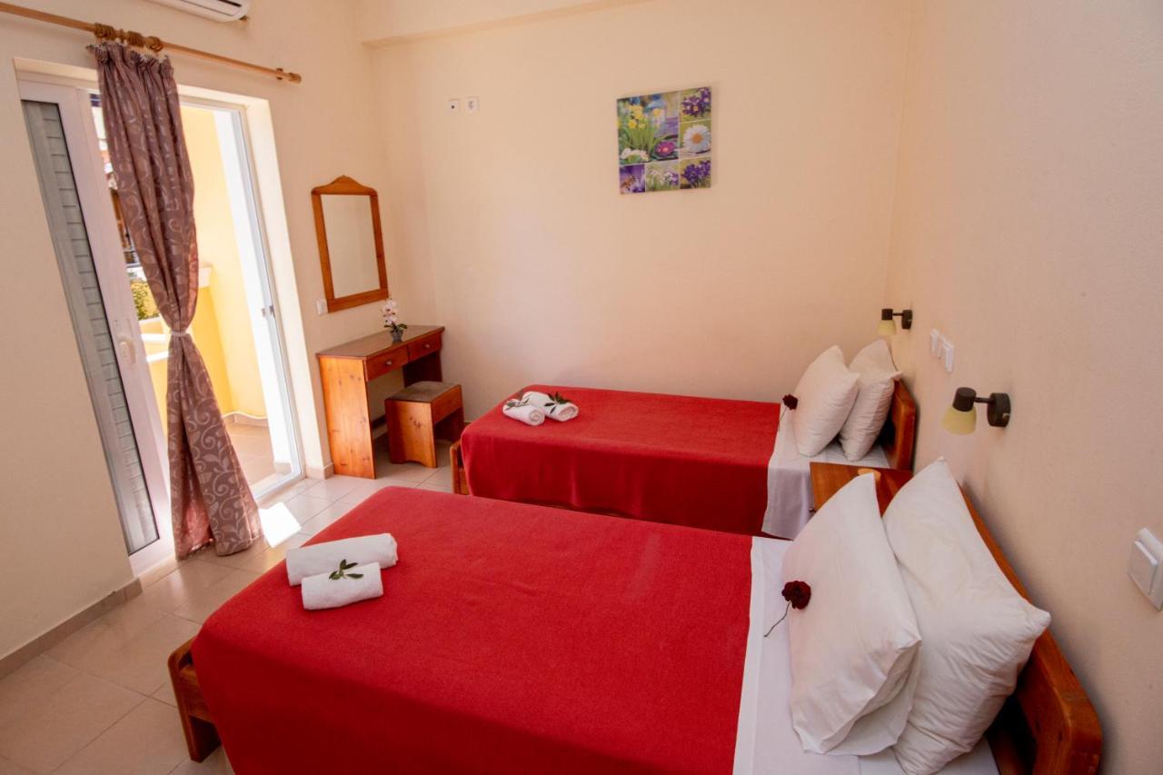 John Apartments First Floor Roda  Dış mekan fotoğraf