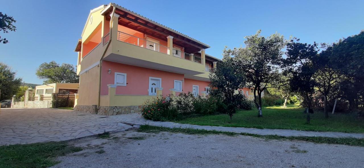 John Apartments First Floor Roda  Dış mekan fotoğraf